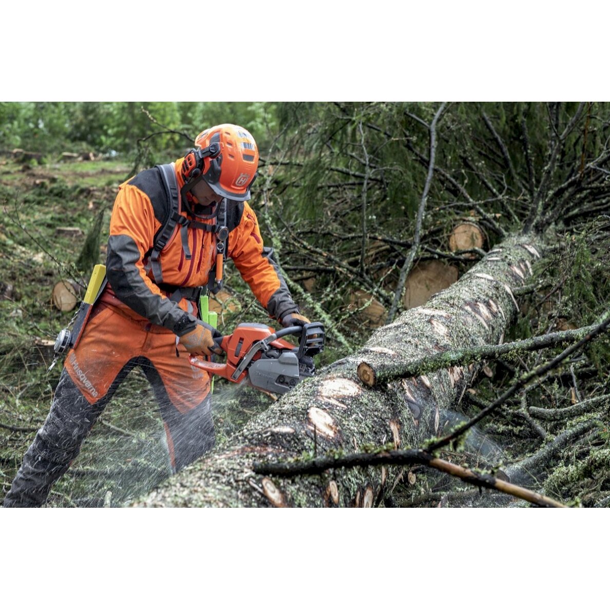 Benzininis grandininis pjūklas Husqvarna 550XP Mark II 4 Benzininis grandininis pjūklas Husqvarna 550XP Mark II 4