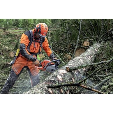 Benzininis grandininis pjūklas Husqvarna 550XP Mark II 4 Benzininis grandininis pjūklas Husqvarna 550XP Mark II 4