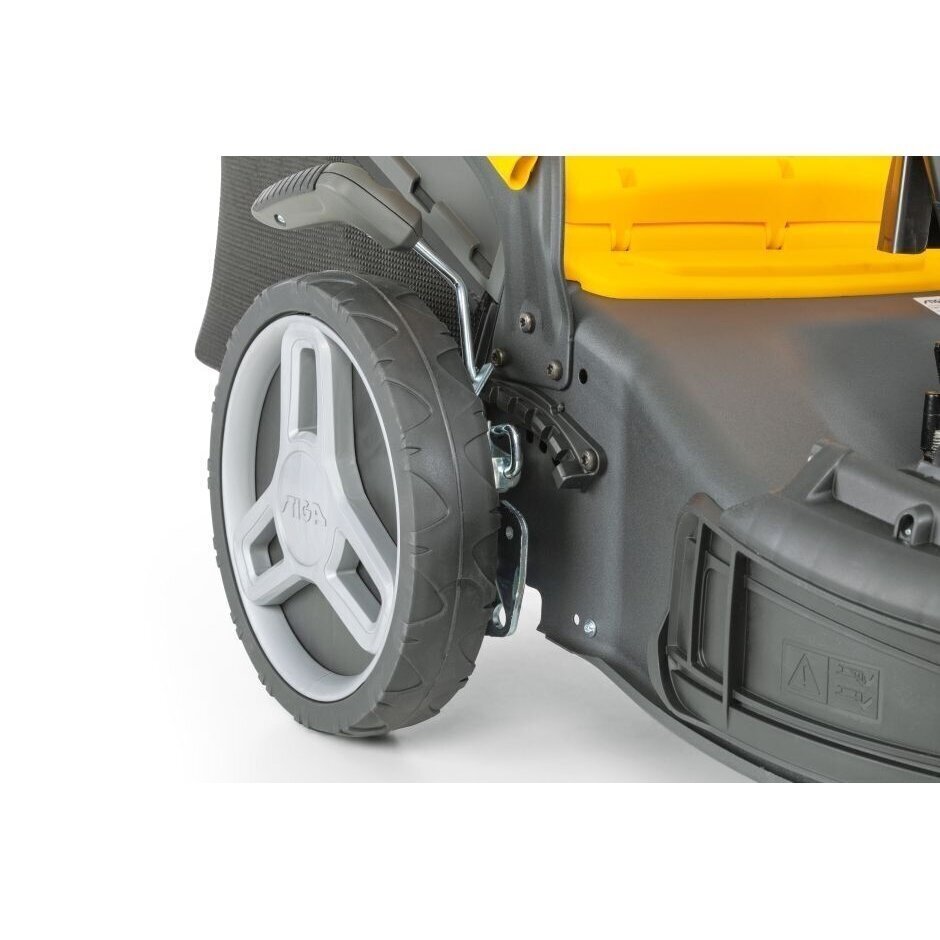 Benzininė vejapjovė Stiga Combi 748 S 4